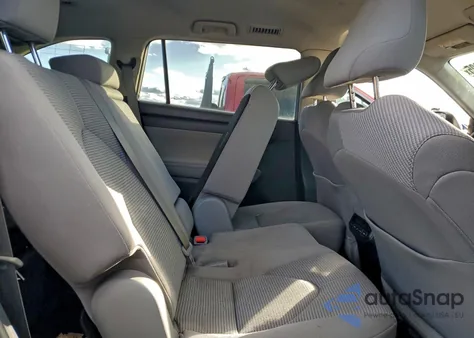 2020 Toyota Highlander L из США, поврежденный, VIN 5TDBZRBH2LS501835